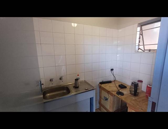 INDUSTRIAL PROPERTY TO RENT IN HENNOPSPARK